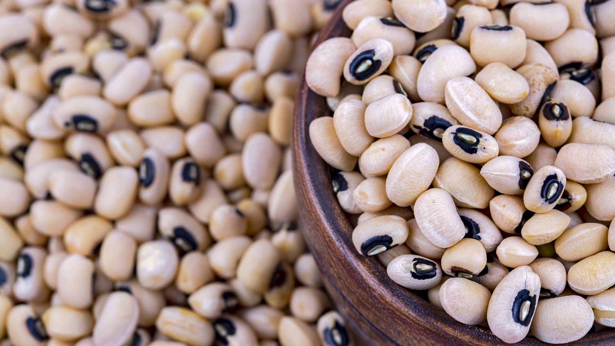 Black-eyed Beans texture background. Cowpea beans. Dried legumes. Black-eyed peas